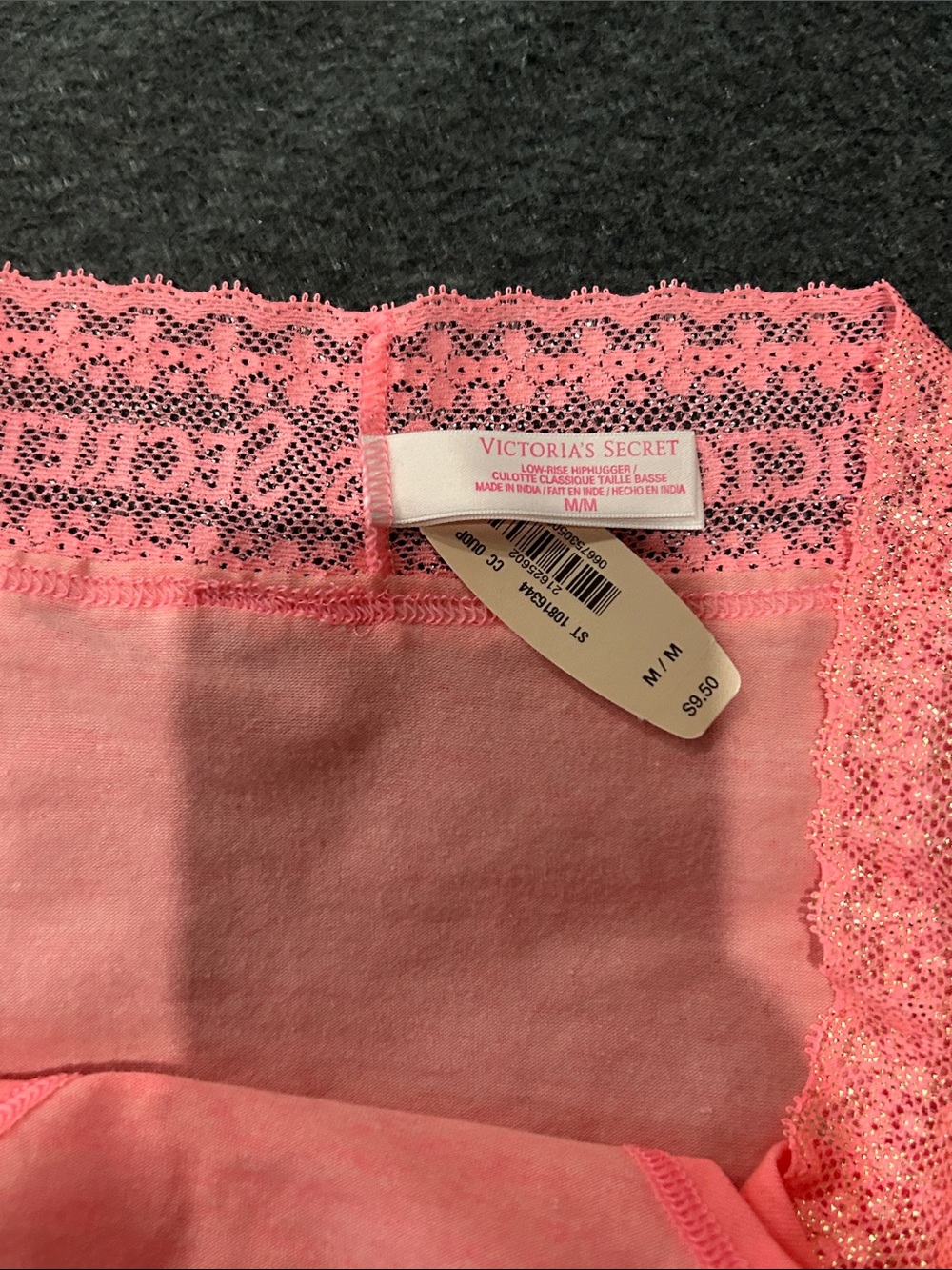 Victoria Secret - Picture 7 of 16